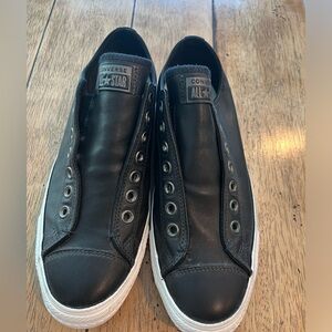 Converse no laces black leather